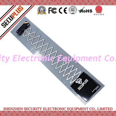 Remote controlled mobile spike tyre killer with fast accordion action for traffic management road safety equipment suitable for police